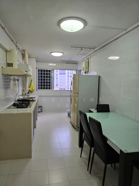 125 Bishan Street 12, 125 Bishan Street 12, 3 Bedrooms, 893 sqft, HDB Flat For Rent, by Christine Tay, 19582165 - PropertyGuru.com.sg