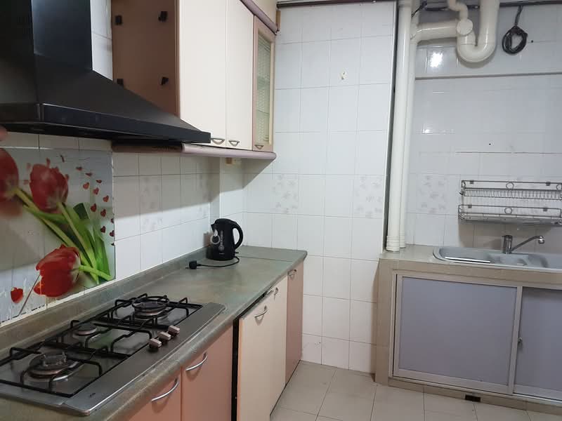285 Tampines Street 22, 285 Tampines Street 22, 2 Bedrooms, 600 sqft, HDB Flat For Rent, by Go Irene, 19582676 - PropertyGuru.com.sg