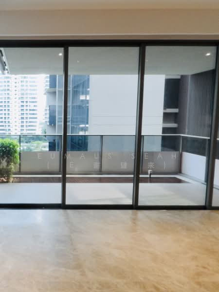 Leedon Residence, 12 Leedon Heights, 4 Bedrooms, 2,648 sqft, Condominium For Rent, by Eumaus Seah ( E 谢 健 来), 19586261 - Dining area direct access to balcony - PropertyGuru.com.sg