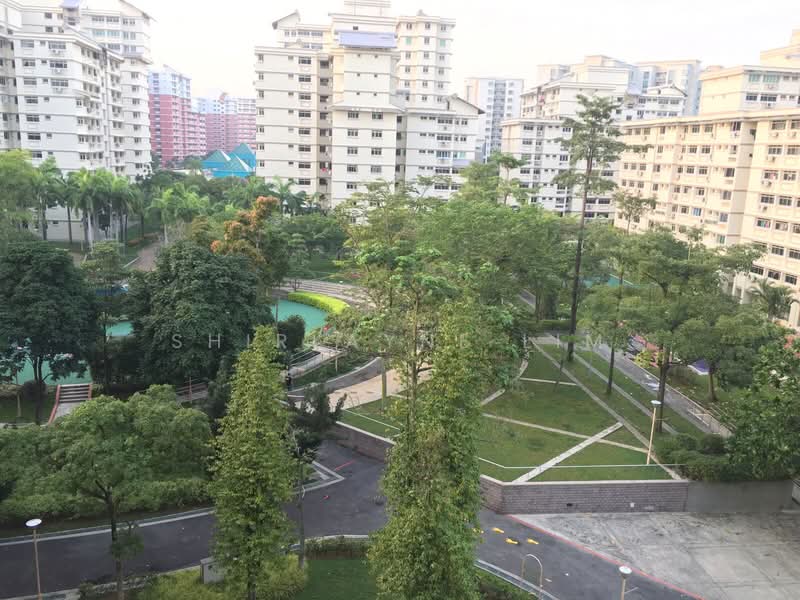710 Pasir Ris Street 72, 710 Pasir Ris Street 72, 3 Bedrooms, 1,593 sqft, HDB Flat For Rent, by Shirlayne Lim, 19588493 - Balcony View - PropertyGuru.com.sg