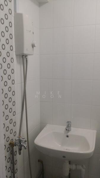 522 Bedok North Avenue 1, 522 Bedok North Avenue 1, 2 Bedrooms, 1,000 sqft, HDB Flat For Rent, by Mike Hoon, 19592567 - PropertyGuru.com.sg