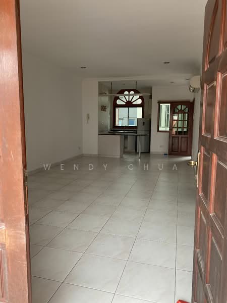 Walk up Apartment at Purvis Street, Purvis Street, 2 Bedrooms, 882 sqft, Apartment For Rent, by Wendy Chua, 19594081 - PropertyGuru.com.sg