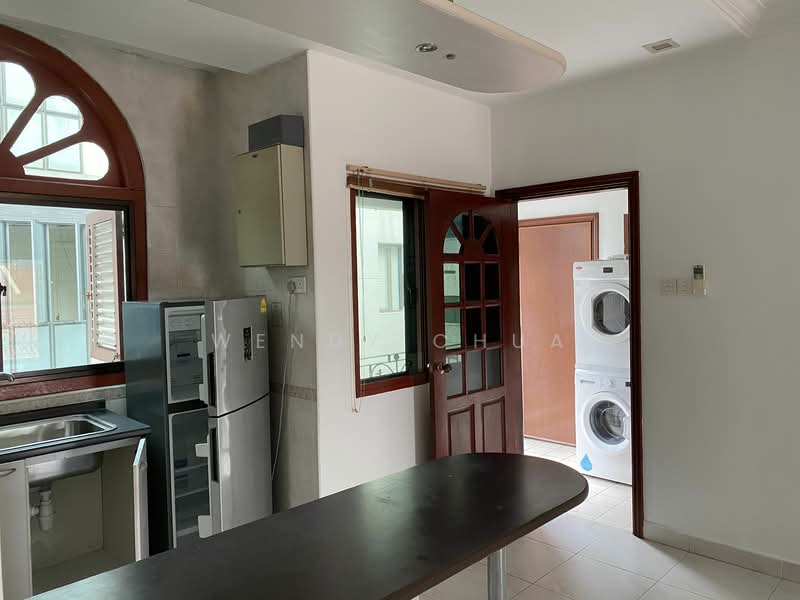 Walk up Apartment at Purvis Street, Purvis Street, 2 Bedrooms, 882 sqft, Apartment For Rent, by Wendy Chua, 19594081 - PropertyGuru.com.sg