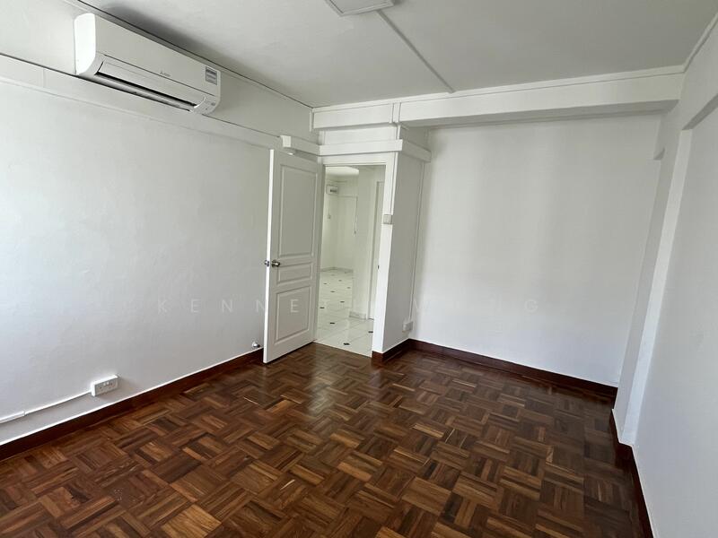 For Rent - 403 Pandan Gardens