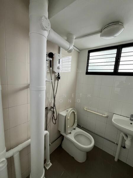 For Rent - 403 Pandan Gardens