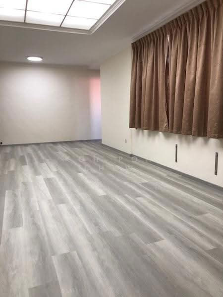 Zion road, zion road, Tanglin / Holland / Bukit Timah, 2 Bedrooms, 1,000 sqft, Walk-up Apartment For Rent, by Koh Poh Chew, 19601843 - Living Hall with new paint and flooring - PropertyGuru.com.sg