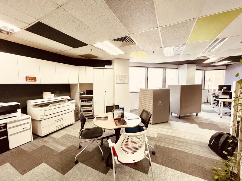 Chinatown Point, 133 New Bridge Road, 2,400 sqft, Office For Sale, by Daphne Lean, 19612143 - CommercialGuru.com.sg
