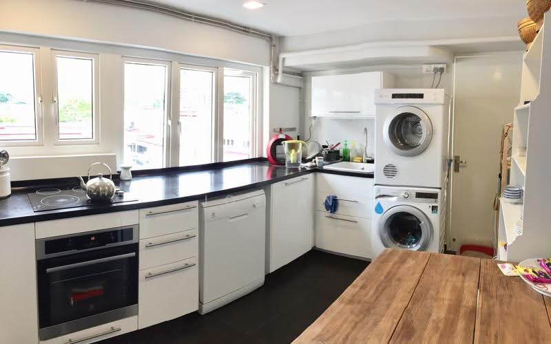 TIONG BAHRU CONSERVATION: PREWAR ART DECO WALK UP, ENG WATT STREET / TIONG BAHRU / ENG HOON, Alexandra / Commonwealth, 2 Bedrooms, 1,000 sqft, Walk-up Apartment For Rent, by JO Tan, 19616627 - PropertyGuru.com.sg