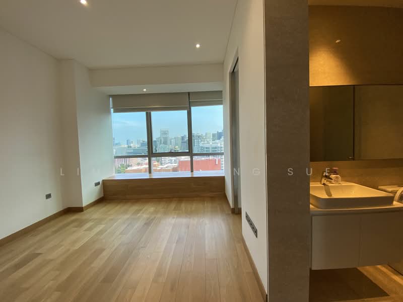 Alba, 8 Cairnhill Rise, 4 Bedrooms, 2,303 sqft, Condominium For Rent, by Lim Siew Eng Sue, 19619219 - Junior Suite - PropertyGuru.com.sg