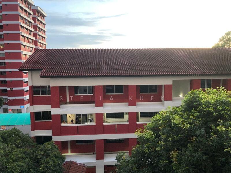 5 Toh Yi Drive, 5 Toh Yi Drive, Room Rental, 130 sqft, HDB Flat For Rent, by Stella Kuek, 19619311 - Bedroom Window View - PropertyGuru.com.sg