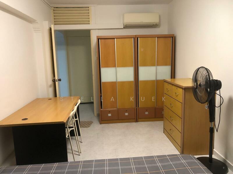 5 Toh Yi Drive, 5 Toh Yi Drive, Room Rental, 130 sqft, HDB Flat For Rent, by Stella Kuek, 19619311 - Aircon Bedroom - PropertyGuru.com.sg