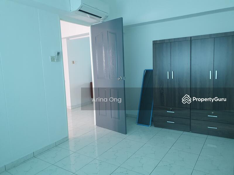 For Rent - 469 Admiralty Drive