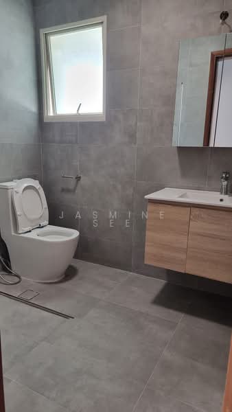 For Rent - Parbury Hill Condominium