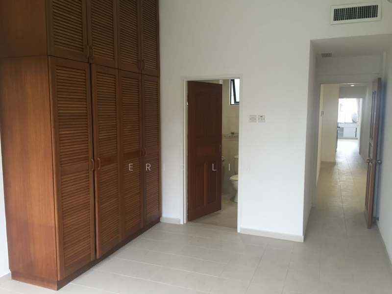 Tanglin Hill Condo, 2 Tanglin Walk, 3 Bedrooms, 1,561 sqft, Condominium For Rent, by Eric Lim, 19632252 - PropertyGuru.com.sg