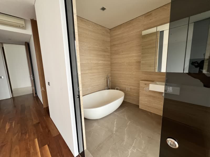 8 Rodyk, 8 Rodyk Street, 4 Bedrooms, 3,605 sqft, Condominium For Rent, by Patrick Poh 傅靖尰, 19632690 - PropertyGuru.com.sg