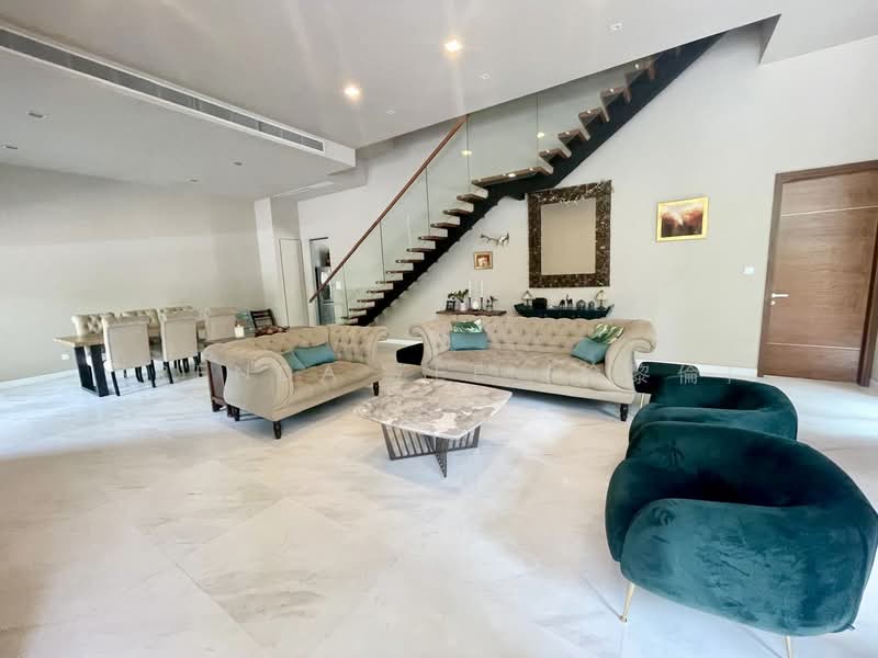 For Rent - Modern House @ Queen's Road ! Within ONE -km to Nanyang Primary School