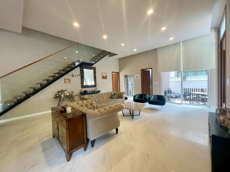 For Rent - Modern House @ Queen's Road ! Within ONE -km to Nanyang Primary School