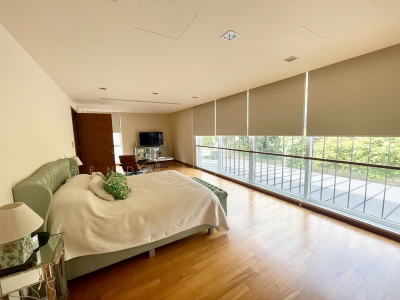 For Rent - Modern House @ Queen's Road ! Within ONE -km to Nanyang Primary School