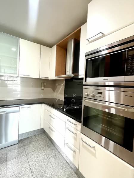 Cuscaden Residences, 26 Cuscaden Road, 3 Bedrooms, 1,485 sqft, Condominium For Rent, by Catherine Yeo, 19634447 - PropertyGuru.com.sg