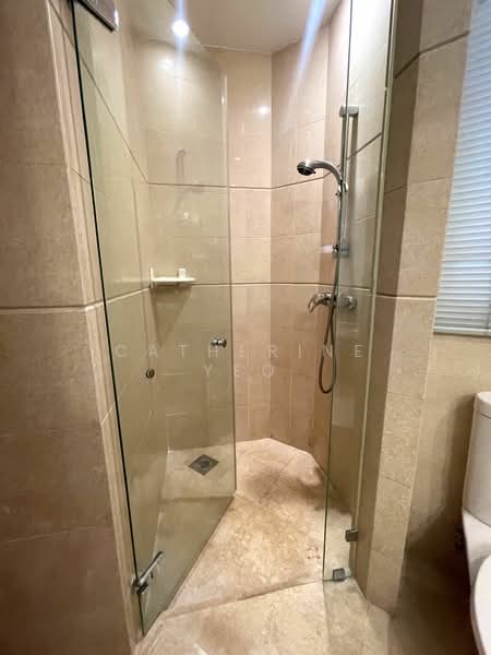 Cuscaden Residences, 26 Cuscaden Road, 3 Bedrooms, 1,485 sqft, Condominium For Rent, by Catherine Yeo, 19634447 - Master bathroom shower  - PropertyGuru.com.sg