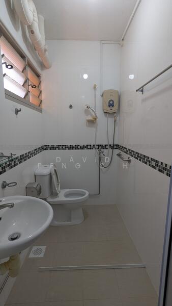 For Rent - 842B Tampines Street 82