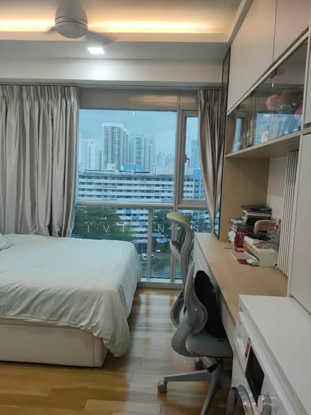 Eight Riversuites, 10 Whampoa East, 1 Bedroom, 350 sqft, Condominium For Rent, by Vivian Shi, 19645682 - PropertyGuru.com.sg