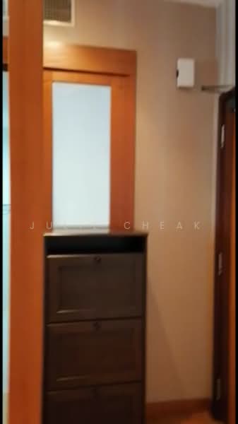 Robertson 100, 100 Robertson Quay, 1 Bedroom, 678 sqft, Apartment For Rent, by Julie Cheak, 19665254 - PropertyGuru.com.sg