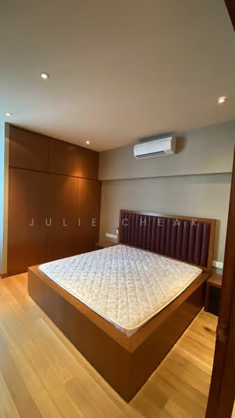 Robertson 100, 100 Robertson Quay, 1 Bedroom, 678 sqft, Apartment For Rent, by Julie Cheak, 19665254 - PropertyGuru.com.sg