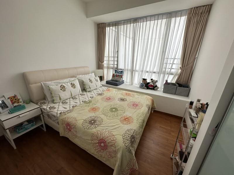 Cairnhill Residences, 31 Cairnhill Circle, Orchard / River Valley, 3 Bedrooms, 1,173 sqft, Apartment For Rent, by MH Goh, 19668474 - Bedroom - PropertyGuru.com.sg