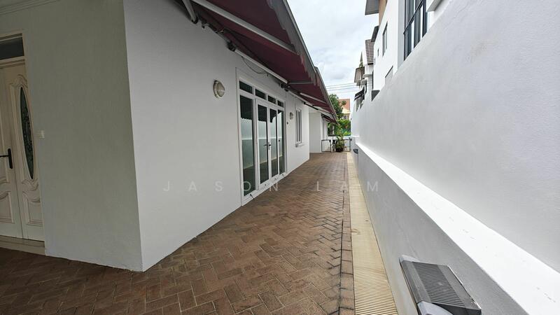 For Sale - FOR SALE - Resort-Themed Bungalow @ Serangoon Gardens