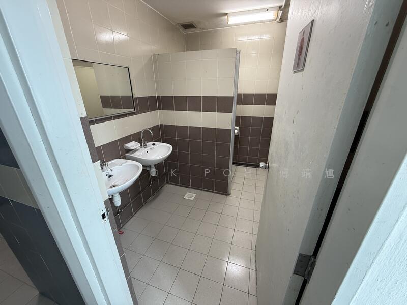 new century, New Industrial Road, Hougang / Punggol / Sengkang, 1,700 sqft, Office For Rent, by Patrick Poh 傅靖尰, 19695915 - CommercialGuru.com.sg