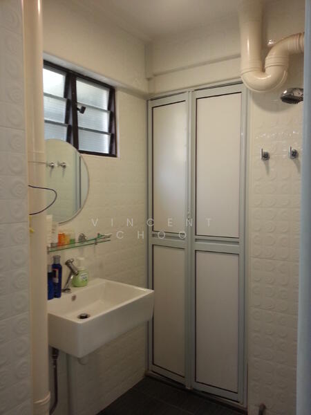 118 Lorong 1 Toa Payoh, 118 Lorong 1 Toa Payoh, 1 Bedroom, 699 sqft, HDB Flat For Rent, by Vincent Choo, 19696752 - PropertyGuru.com.sg