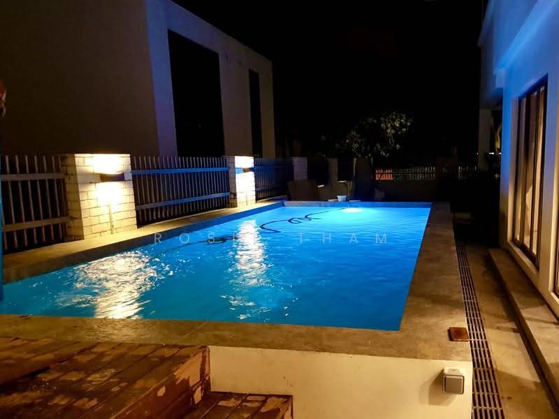 Namly Garden, Tanglin / Holland / Bukit Timah, 4 Bedrooms, 2,400 sqft, Semi-Detached House For Rent, by Rosie Tham, 19703898 - PropertyGuru.com.sg
