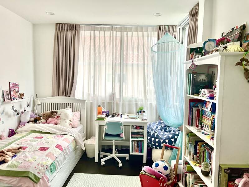 Namly Garden, Tanglin / Holland / Bukit Timah, 4 Bedrooms, 2,400 sqft, Semi-Detached House For Rent, by Rosie Tham, 19703898 - PropertyGuru.com.sg