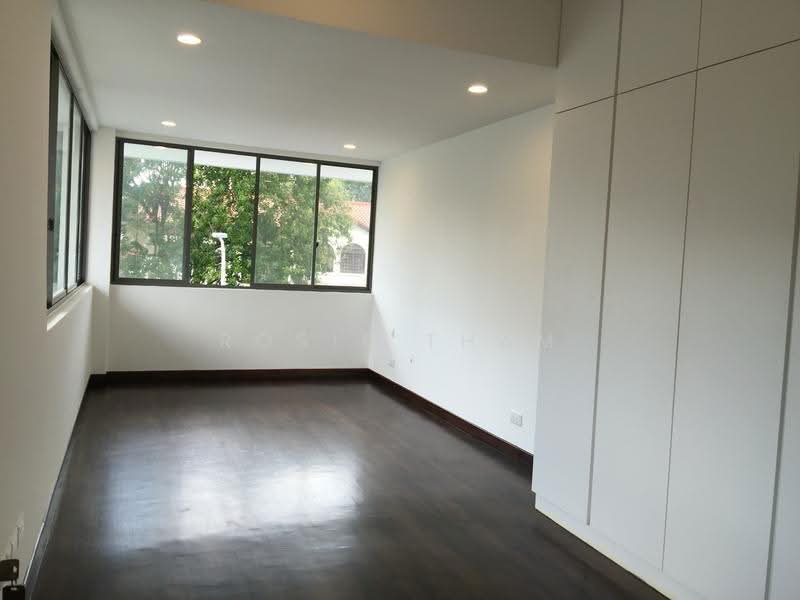 Namly Garden, Tanglin / Holland / Bukit Timah, 4 Bedrooms, 2,400 sqft, Semi-Detached House For Rent, by Rosie Tham, 19703898 - PropertyGuru.com.sg