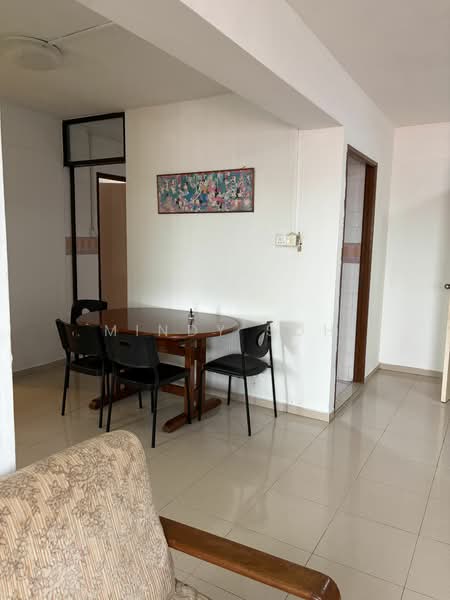 For Rent - 493A Tampines Avenue 9