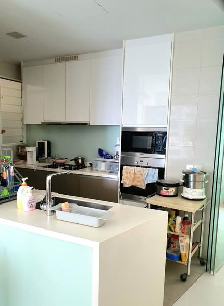 d'Leedon (Former Farrer Court), 5 Leedon Heights, Tanglin / Holland / Bukit Timah, 3 Bedrooms, 1,614 sqft, Condominium For Rent, by Vince Chionh, 19737566 - PropertyGuru.com.sg