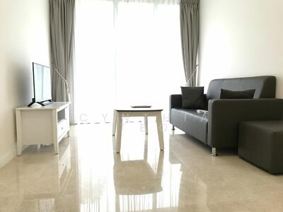 For Rent - Skies Miltonia