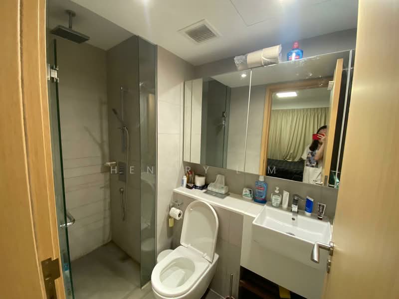 Eight Riversuites, 6 Whampoa East, 2 Bedrooms, 700 sqft, Condominium For Rent, by Hendry Lim, 19752539 - PropertyGuru.com.sg