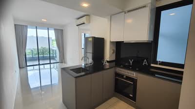 For Rent - Sky Green