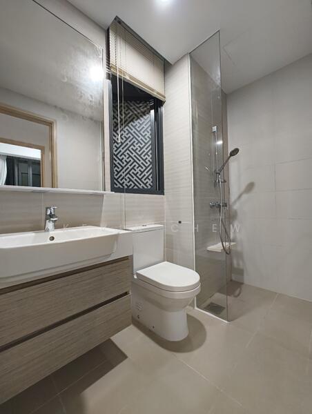 The Luxurie, 21 Compassvale Road, 3 Bedrooms, 1,055 sqft, Condominium For Rent, by Kevin Chew, 19771111 - PropertyGuru.com.sg