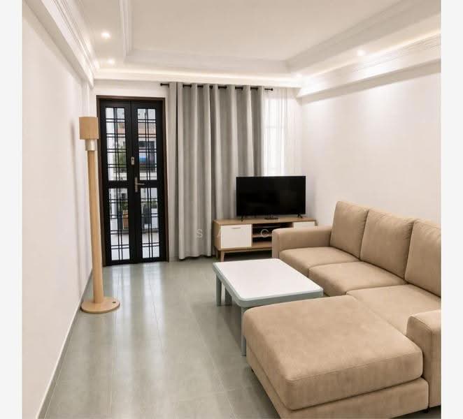 4 Jalan Batu, 4 Jalan Batu, East Coast / Marine Parade, 2 Bedrooms, 768 sqft, HDB Flat For Rent, by Isaac Chee, 19774599 - Living Room - PropertyGuru.com.sg