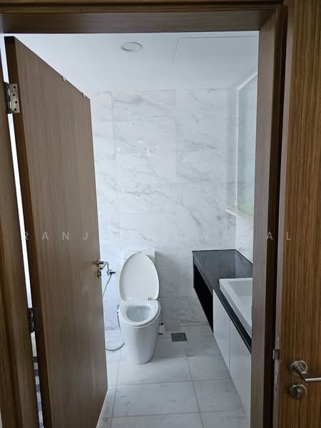 Waterfront Key, 780 Bedok Reservoir Road, 2 Bedrooms, 850 sqft, Condominium For Rent, by Ranjoo Agrawal, 19775466 - PropertyGuru.com.sg