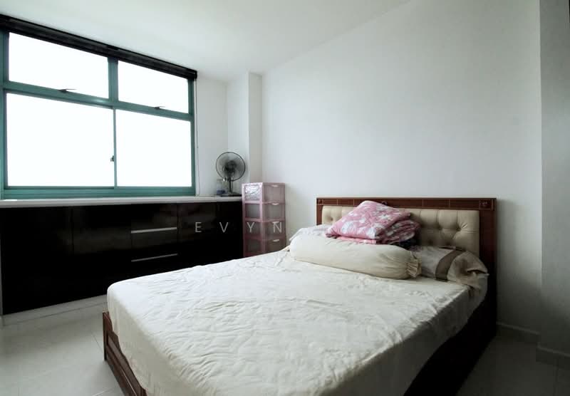 479 Segar Road, 479 Segar Road, 3 Bedrooms, 1,184 sqft, HDB Flat For Rent, by Evyn Xu, 19780660 - Common Room 2 - PropertyGuru.com.sg