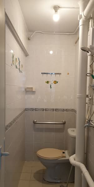 For Rent - 112 Commonwealth Crescent