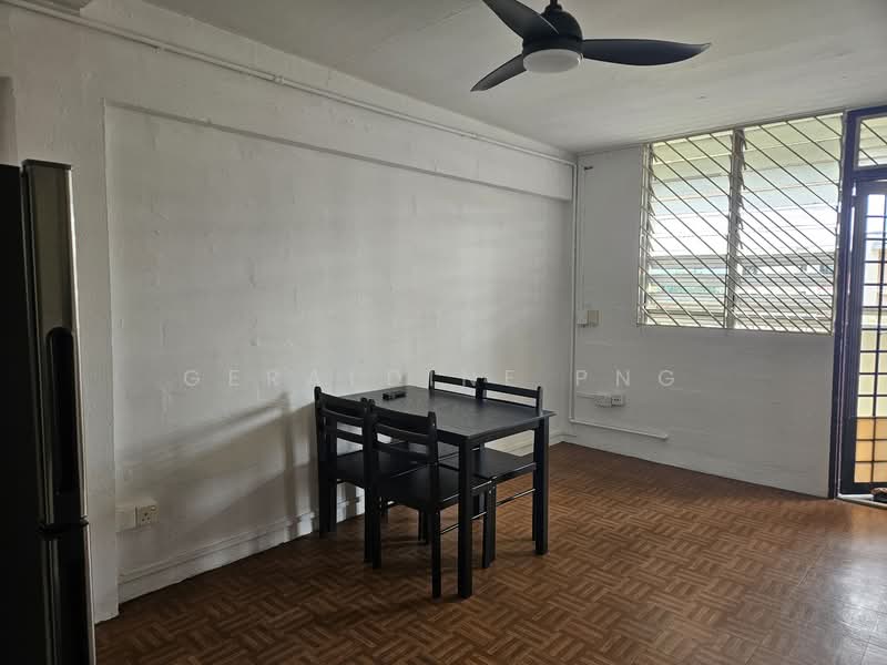 For Rent - 112 Commonwealth Crescent