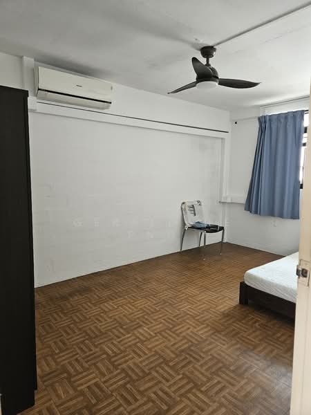 For Rent - 112 Commonwealth Crescent