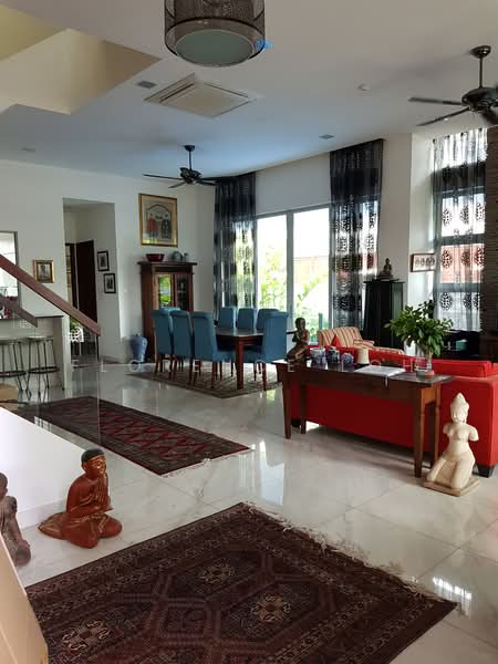 Chartwell Drive, Serangoon Garden Estate, 6 Bedrooms, 5,200 sqft, Semi-Detached House For Rent, by Florence Loh, 19787751 - PropertyGuru.com.sg