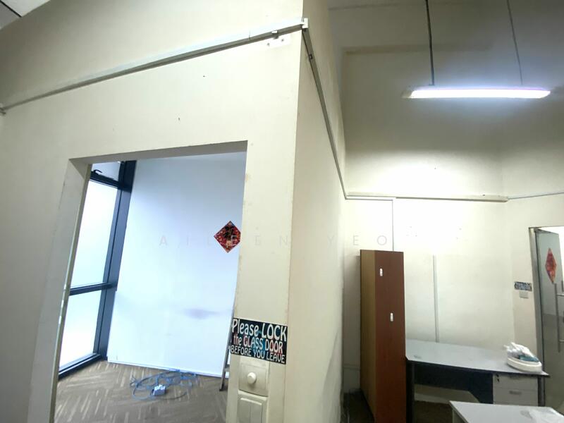 Oxley BizHub, 69 Ubi Road 1, 960 sqft, Light Industrial (B1) For Rent, by Aileen Yeo, 19789078 - CommercialGuru.com.sg