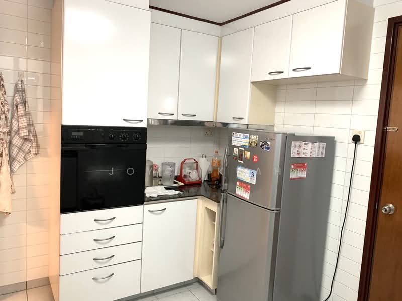 Springdale Condo, 47 Hindhede Walk, 2 Bedrooms, 1,000 sqft, Condominium For Rent, by Joyce Kuah, 19789633 - PropertyGuru.com.sg